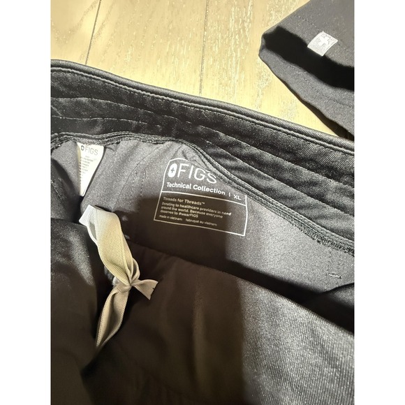 FIGS Scrub Set Womens XL Black Technical Casma Top Zamora Jogger Pants - Picture 3 of 12